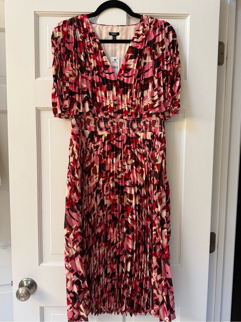 Express Pleated Abstract Print Midi Dress, Size M, NWT